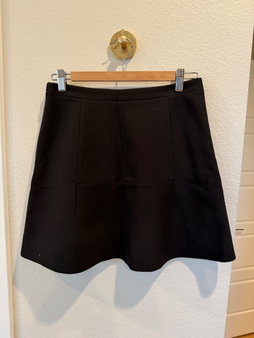 Super cute little black skirt